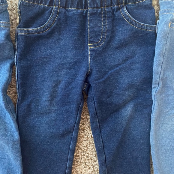 Bundle of 4 Baby Girl Jeans - Picture 2 of 5
